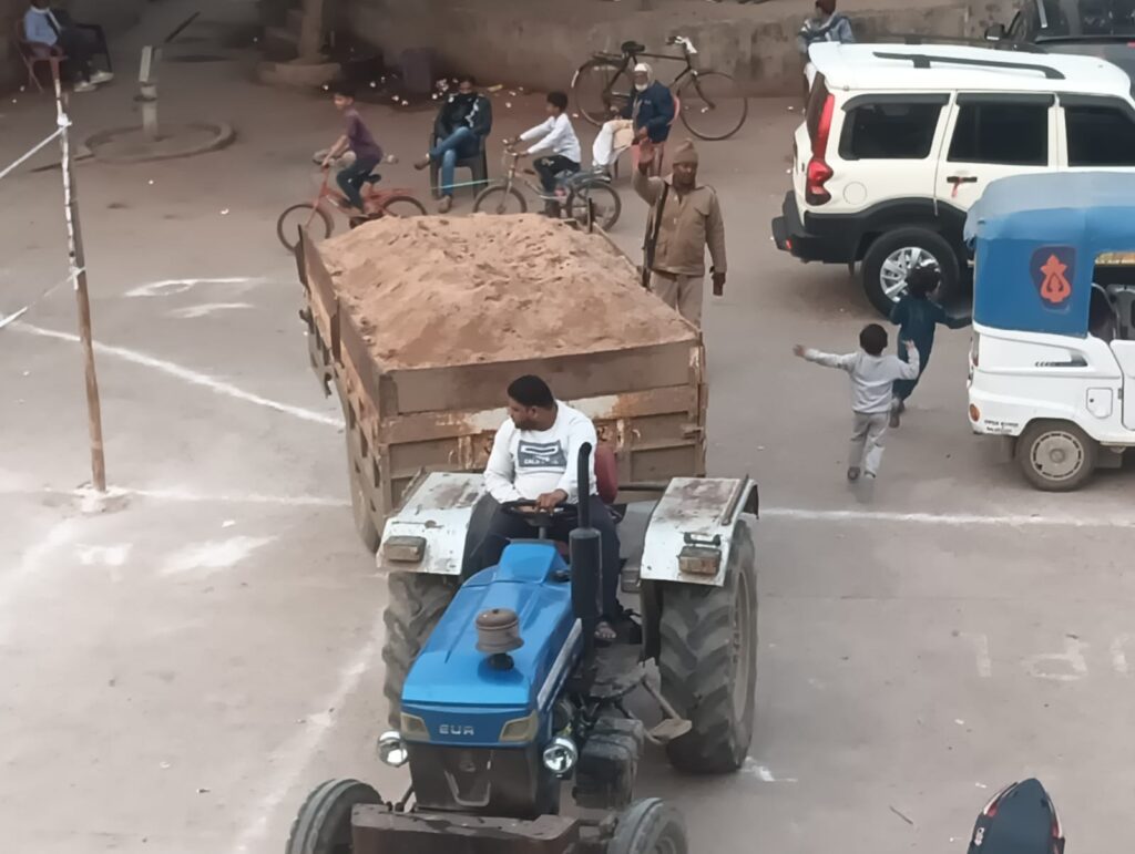 थमने का नाम नहीं ले रहा अवैध मोरम खनन
