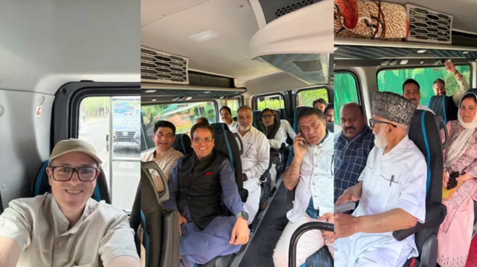 RTC टैम्पो में पहुंचे मंत्री-विधायक, उमर अब्दुल्ला की बैठक बनी चर्चा का विषय