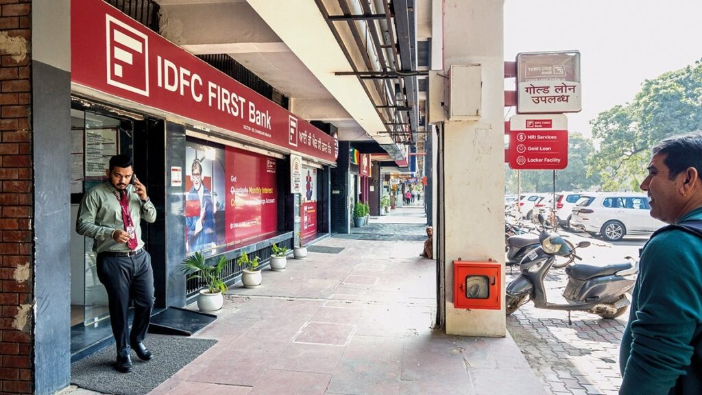 IDFC फर्स्ट बैंक | वॉल्ट में सेंध