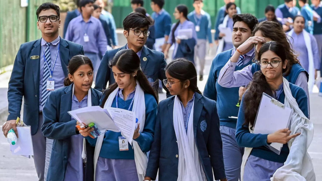 एमपी बोर्ड 10वीं टॉपर 2026: प्रतिभा सिंह ने हासिल किया पहला स्थान, पूरी सूची यहाँ देखें
