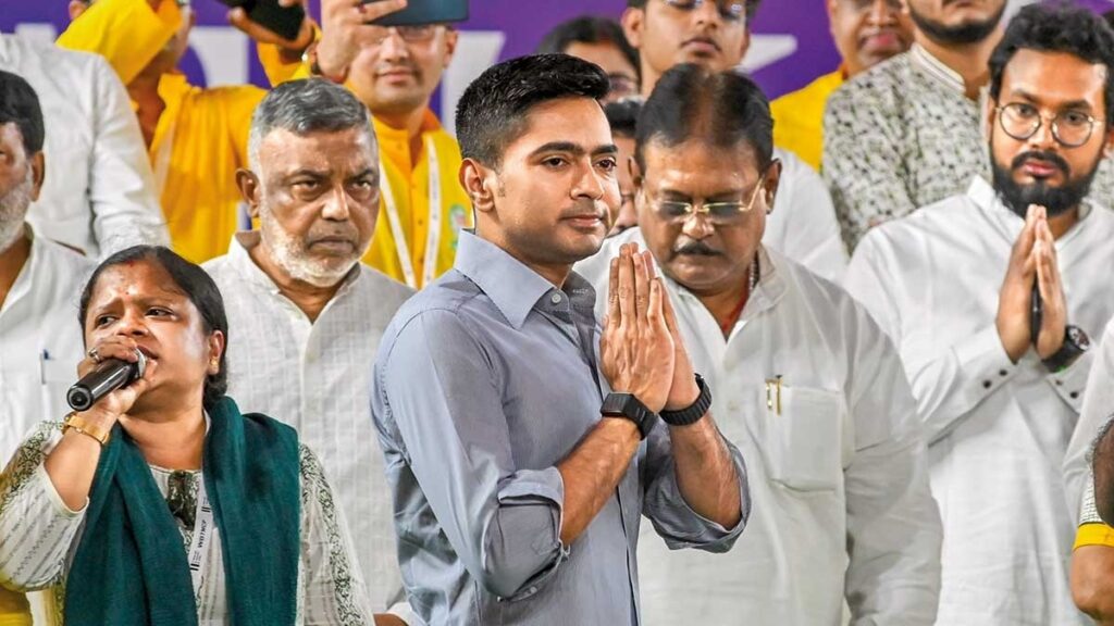 पश्चिम बंगाल | अभिषेक ने दिखाई अपनी पकड़